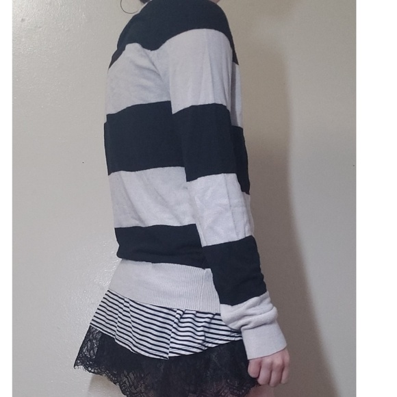 Striped long sleeve top - Picture 2 of 3